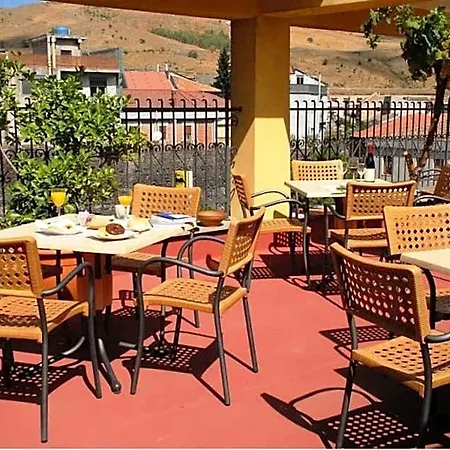 Hotel Scrivano 3*