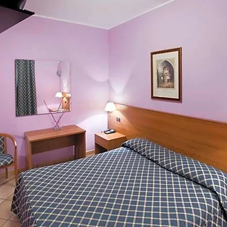Scrivano Hotel 3*